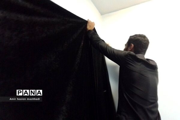 مراسم عزاداری محفل ریحانه‌الحسین بسیج دانش‌آموزی رودهن در دهه سوم محرم