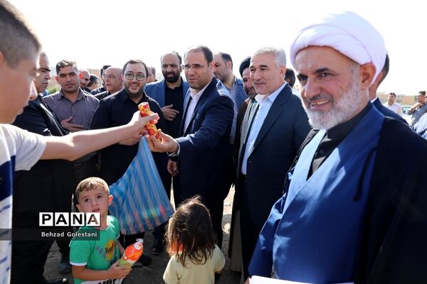 آیین کلنگ زنی پروژه مدرسه 24 کلاسه ابتدایی روستای بادکی ارومیه