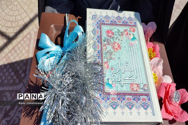 برگزاری نشست رئیس آموزش و پرورش رباط کریم با جمعی دانش‌آموز خبرنگاران