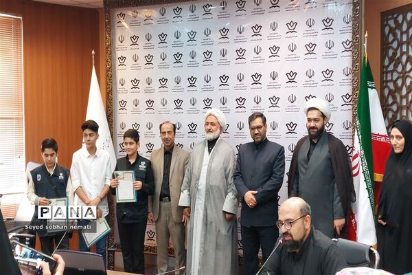 مراسم تقدیر از دانش‌آموز خبرنگاران پانا ناحیه ۲