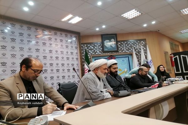 برگزاری مراسم تقدیر از خبرنگاران پانا به مناسبت روز خبرنگار در  کانون فارابی ناحیه۲