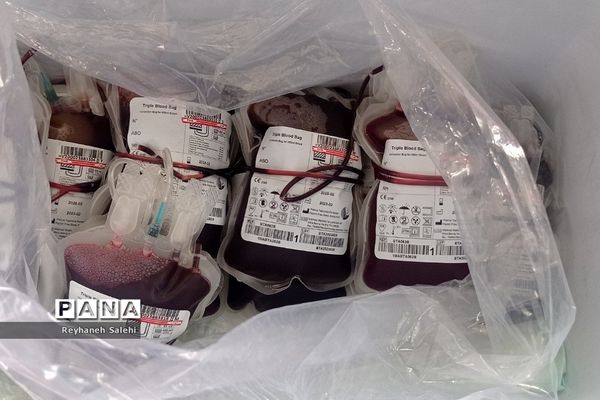 اهدای خون در مسجد جامع اورین واقع در بهارستان ۲