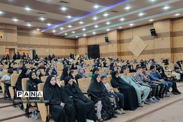 بزرگداشت شهدای مدافع حرم در فشافویه