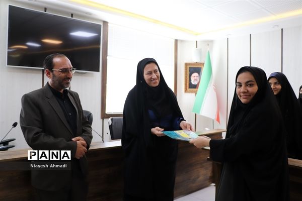 تقدیر از دختران خبرنگار ناحیه سه مشهد