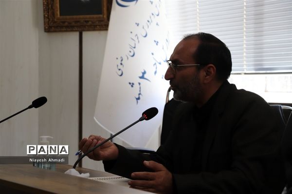 تقدیر از دختران خبرنگار ناحیه سه مشهد