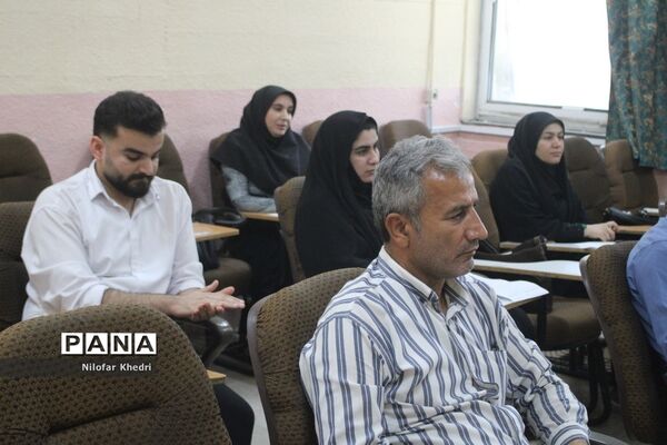 کمیسیون‌های تخصصی کنگره دومین مجمع معلمان انقلاب اسلامی استان بوشهر ( 1 )