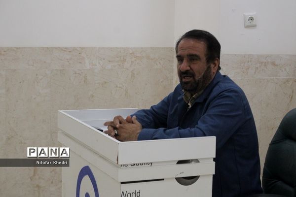 کمیسیون‌های تخصصی کنگره دومین مجمع معلمان انقلاب اسلامی استان بوشهر ( 1 )