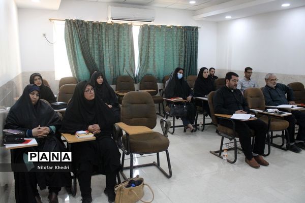 کمیسیون‌های تخصصی کنگره دومین مجمع معلمان انقلاب اسلامی استان بوشهر ( 1 )