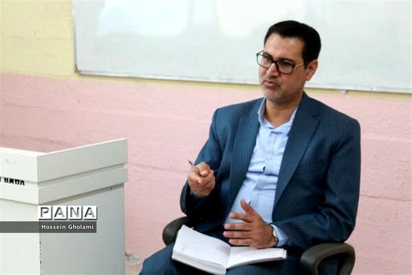 کمیسیون‌های تخصصی کنگره دومین مجمع معلمان انقلاب اسلامی استان بوشهر ( 1 )