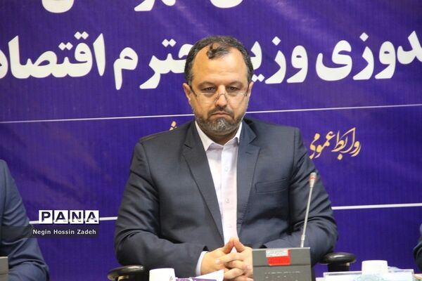 حضور وزیرامور اقتصادی و دارایی در شهرستان اسلامشهر