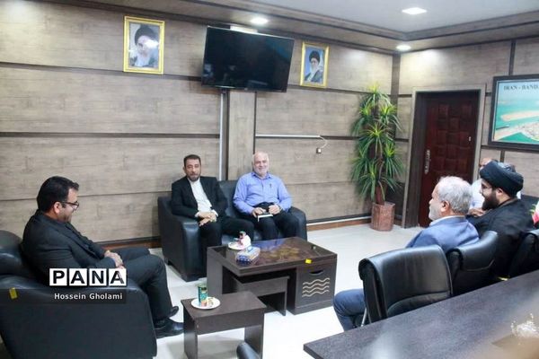 دیدار معاون سیاسی، امنیتی استانداری بوشهر با رئیس دانشگاه فرهنگیان استان بوشهر