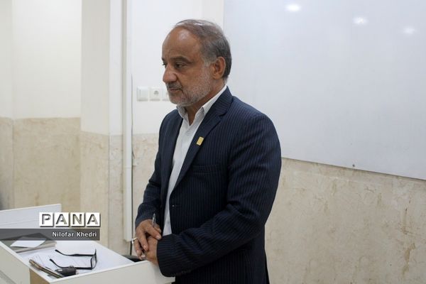 کمیسیون‌های تخصصی کنگره دومین مجمع معلمان انقلاب اسلامی استان بوشهر ( 2 )