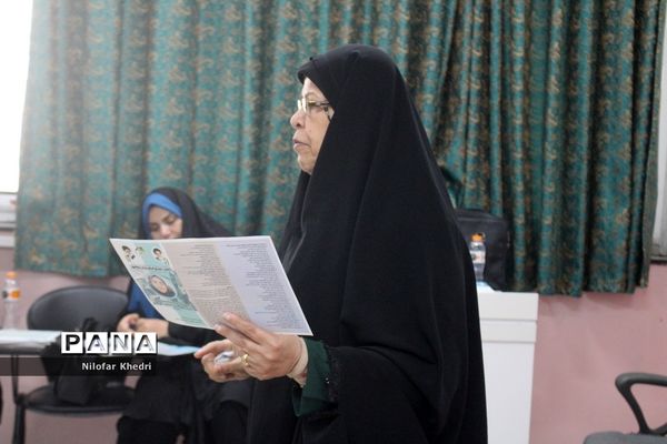 کمیسیون‌های تخصصی کنگره دومین مجمع معلمان انقلاب اسلامی استان بوشهر ( 2 )