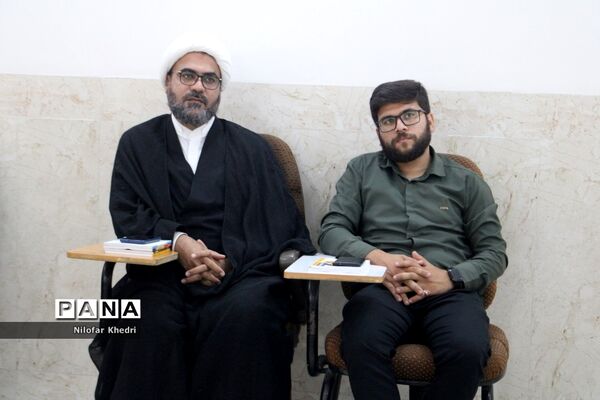 کمیسیون‌های تخصصی کنگره دومین مجمع معلمان انقلاب اسلامی استان بوشهر ( 2 )