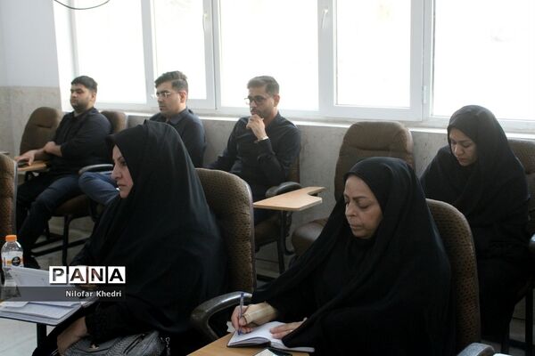 کمیسیون‌های تخصصی کنگره دومین مجمع معلمان انقلاب اسلامی استان بوشهر ( 2 )