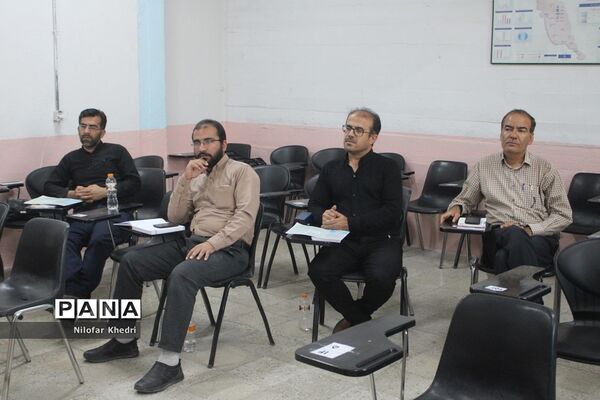 کمیسیون‌های تخصصی کنگره دومین مجمع معلمان انقلاب اسلامی استان بوشهر ( 2 )