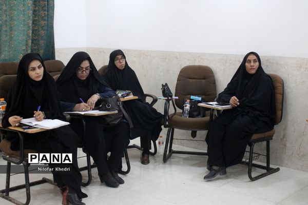 کمیسیون‌های تخصصی کنگره دومین مجمع معلمان انقلاب اسلامی استان بوشهر ( 2 )