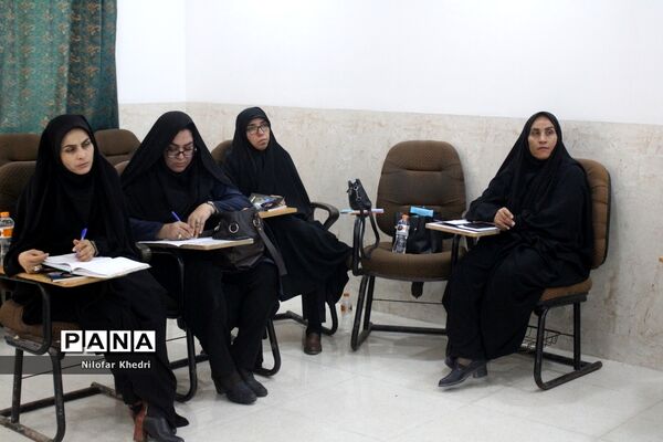 کمیسیون‌های تخصصی کنگره دومین مجمع معلمان انقلاب اسلامی استان بوشهر ( 2 )