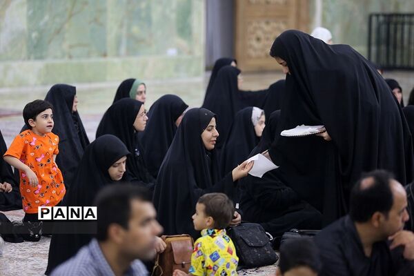 آیین غبارروبی مضجع نورانی حضرت معصومه(س) با حضور اصحاب رسانه