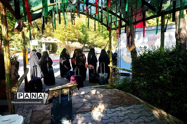 حضور دانش‌آموزان شهر تهران در مسابقات قرآن عترت و نماز دانش‌آموزی سراسر کشور