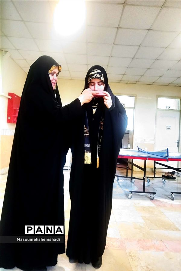 حضور دانش‌آموزان شهر تهران در مسابقات قرآن عترت و نماز دانش‌آموزی سراسر کشور