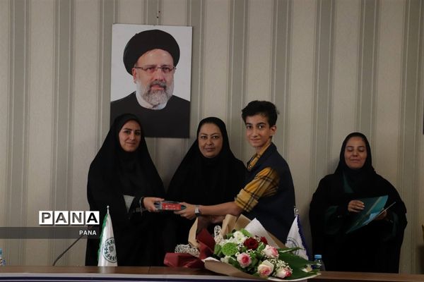 آیین تجلیل از دانش‌آموز خبرنگاران خبرگزاری پانا آذربایجان شرقی