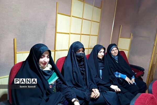 دوره آموزش معارف و اندیشه اسلامی بسیجیان در فرهنگسرای طاووسیه شیراز