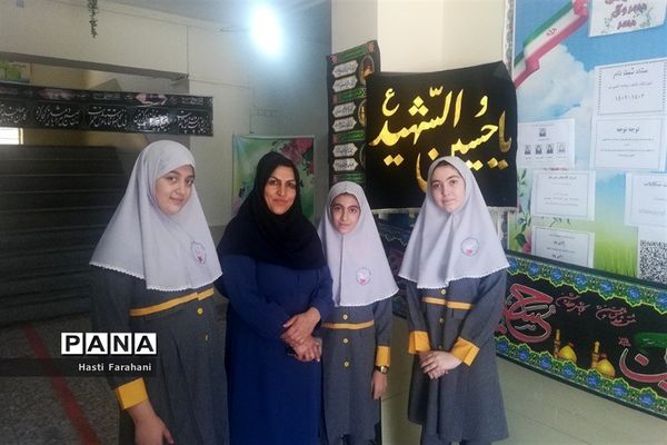 برگزاری کلاس‌های آموزشی تابستانه در مدرسه ریحانه‌النبی شهرستان‌قرچک