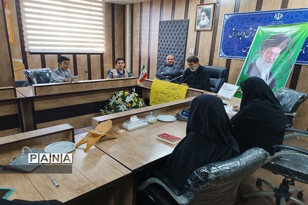 تجلیل از دانش‌آموزان خبرنگار پانا ناحیه ۲ کرج به‌مناسبت روز خبرنگار
