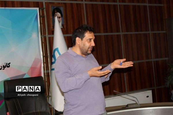 کارگاه آموزش عکاسی و خبرنویسی در شهر تهران