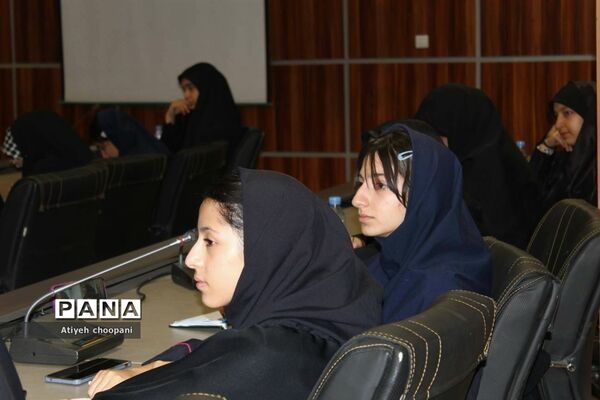 کارگاه آموزش عکاسی و خبرنویسی در شهر تهران