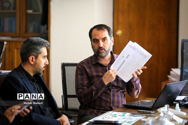 بازدید دبیر شورای اطلاع‌رسانی دولت از فرآیند ارزیابی تکمیلی پذیرفته‌شدگان آزمون استخدامی آموزگاری