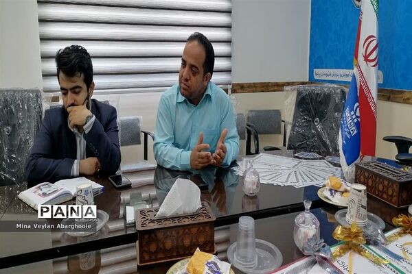 تقدیر و تجلیل از دانش‌آموز خبرنگاران پانا شهرستان پیشوا