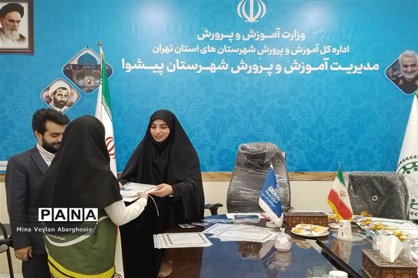 تقدیر و تجلیل از دانش‌آموز خبرنگاران پانا شهرستان پیشوا