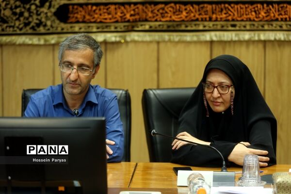 دیدار وزیر آموزش و پرورش با کمیته اجرایی المپیاد فیزیک 2024