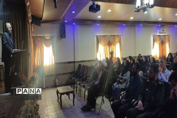 همایش جهاد تبیین در آموزش و پرورش عباس آباد