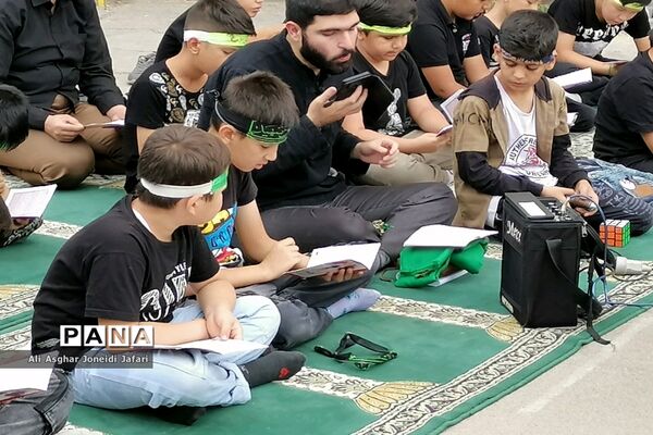 عزاداری دانش‌آموزان عاشورایی در پایگاه تابستانه مدرسه شیخ جنید(ره) پیشوا