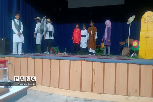 درخشش دانش‌آموزان بافقی در مسابقات فرهنگی و هنری سال تحصیلی ۱۴۰۱_۱۴۰۲