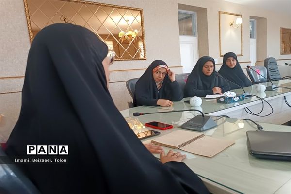 جلسه اول کارگاه مقدماتی تولید محتوا