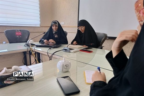 جلسه اول کارگاه مقدماتی تولید محتوا