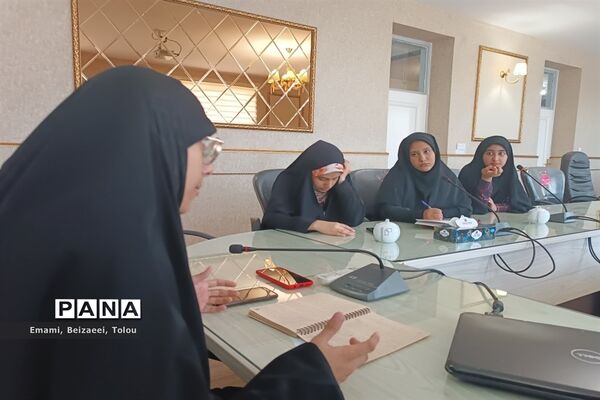 جلسه اول کارگاه مقدماتی تولید محتوا