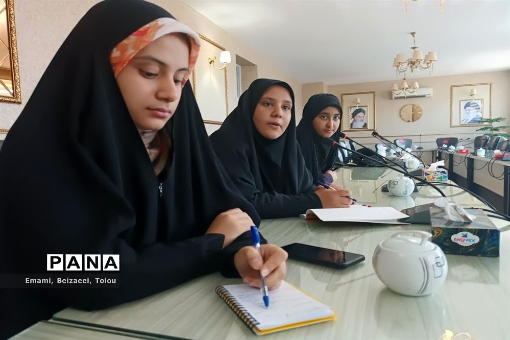 جلسه اول کارگاه مقدماتی تولید محتوا