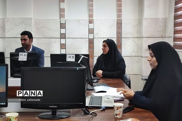 برگزاری دوره ضمن خدمت مدارس آموزش از راه دور