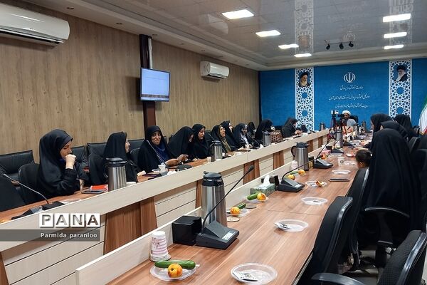 کارگاه عفاف و حجاب در آموزش و پرورش ناحیه 2 بهارستان