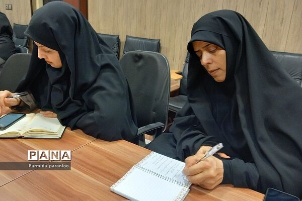 کارگاه عفاف و حجاب در آموزش و پرورش ناحیه 2 بهارستان
