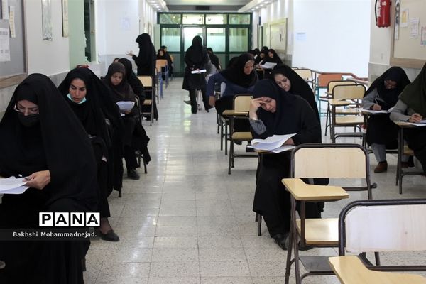 بازدید رئیس آموزش و پرورش ناحیه یک مشهد از نحوه برگزاری آزمون مدیران متقاضی مدیریت مدارس ناحیه یک