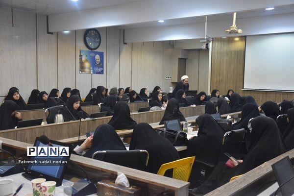 دومین جلسه پایانی دوره کارگاه دانش‌افزایی و ضمن خدمت