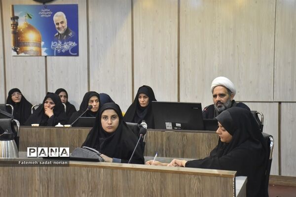 دومین جلسه پایانی دوره کارگاه دانش‌افزایی و ضمن خدمت