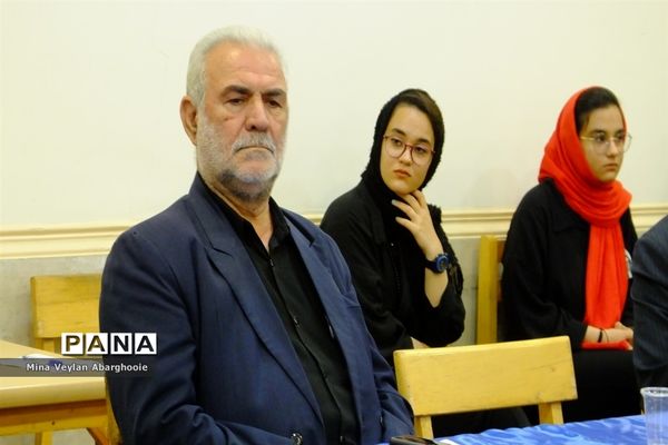 برگزاری مراسم خاطرات رزمندگان و نغمه‌های عاشورایی در شهرستان پیشوا