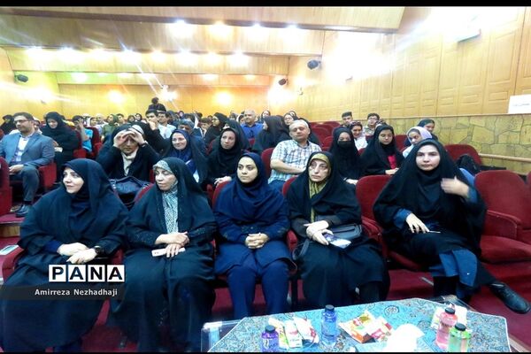 مراسم اختتامیه و تجلیل از دانش‌آموزان برتر جشنواره خوارزمی